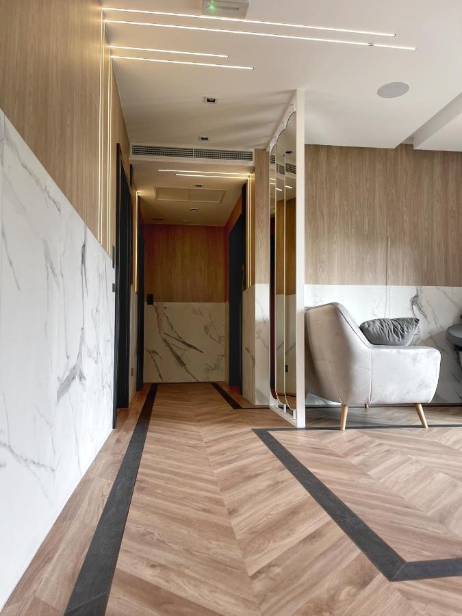 Resto Inn - Smart Apartamenty Blisko Energylandii Polwies Exterior photo